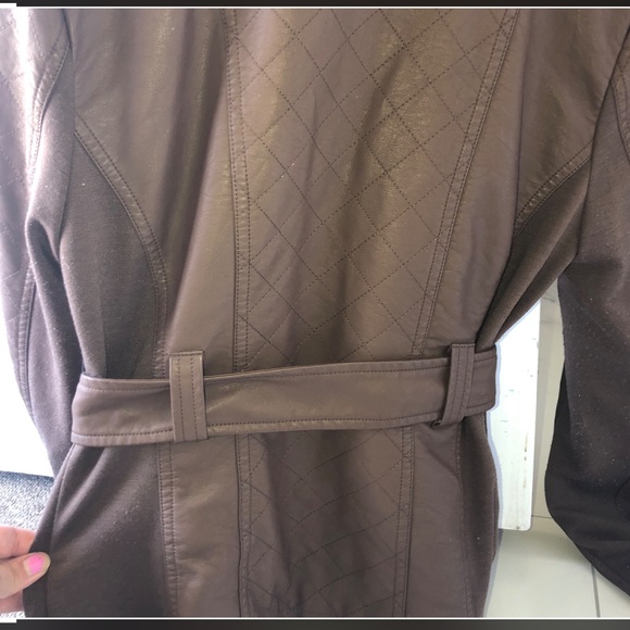 Guess leather jacket - Picture 4 of 4